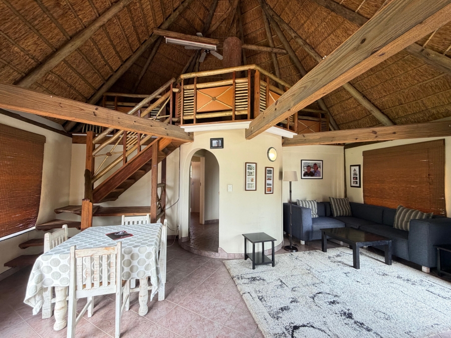 5 Bedroom Property for Sale in Metsimaholo Free State